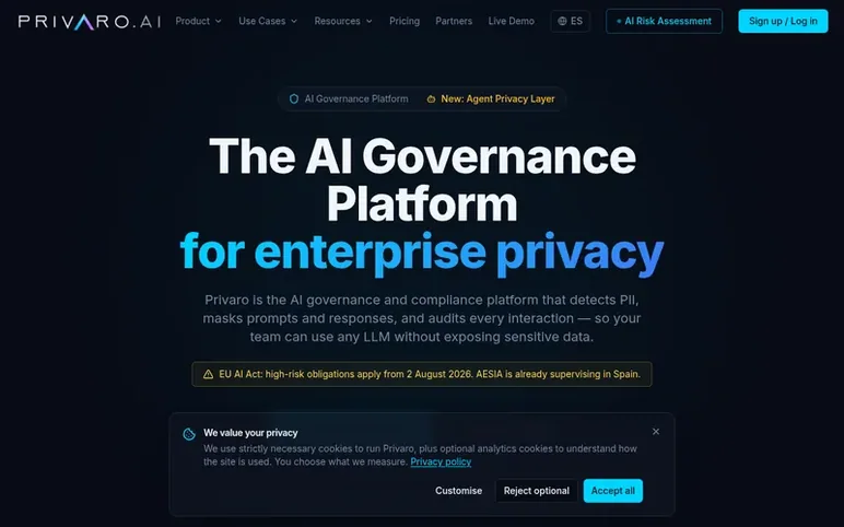 Screenshot of the Privaro homepage